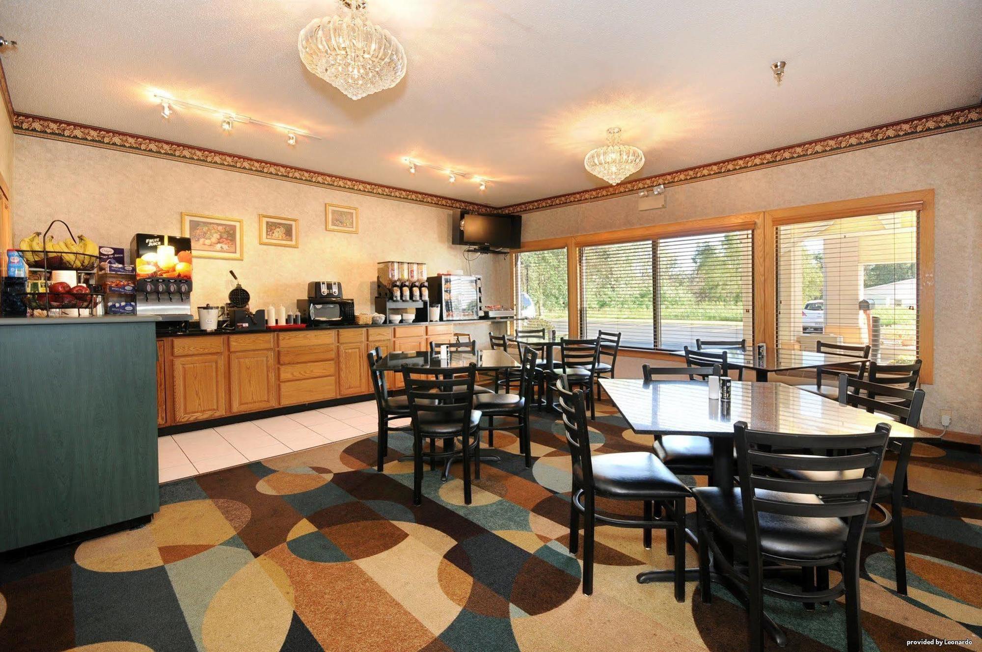Best Western Crossroads Inn Schererville Restaurant foto